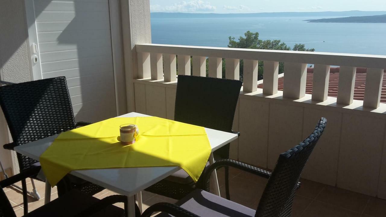 As Brela Hotel Bagian luar foto