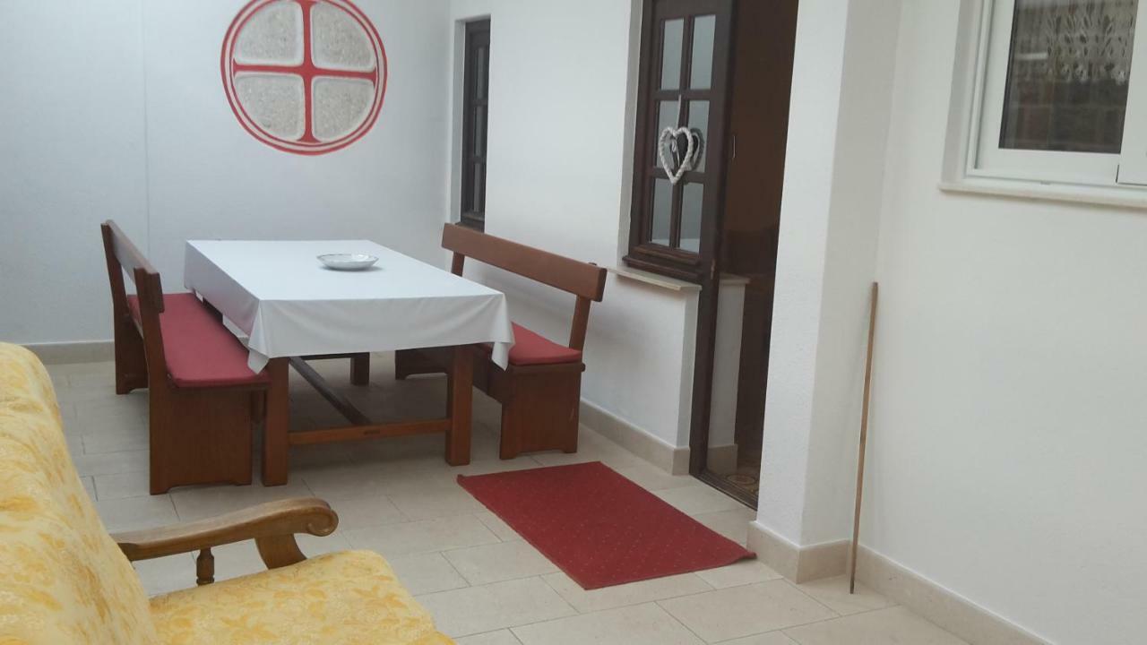 As Brela Hotel Bagian luar foto