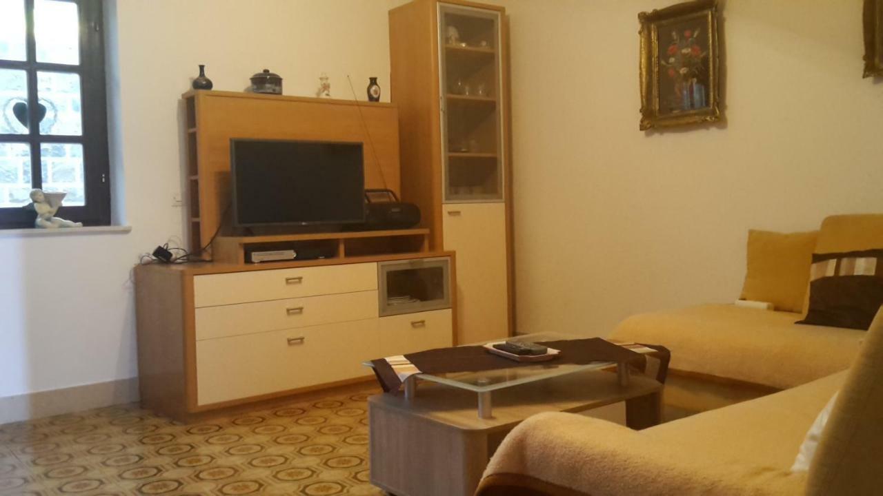 As Brela Hotel Bagian luar foto
