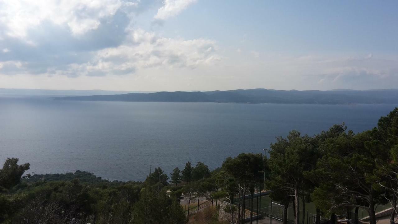 As Brela Hotel Bagian luar foto