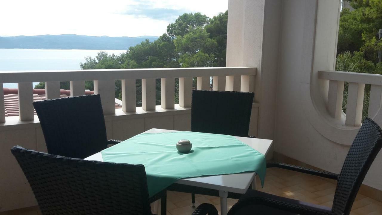 As Brela Hotel Bagian luar foto