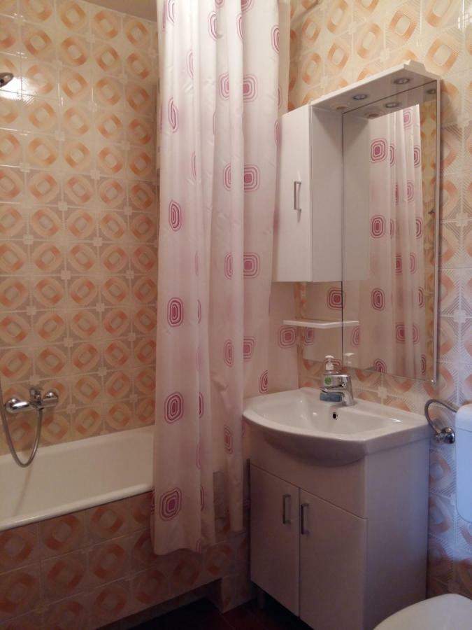 As Brela Hotel Bagian luar foto